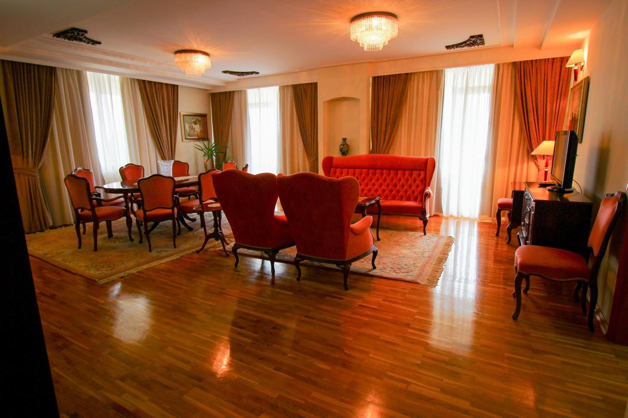 Hotel Metropol - Metropol Lake Resort Lagadin Exterior photo